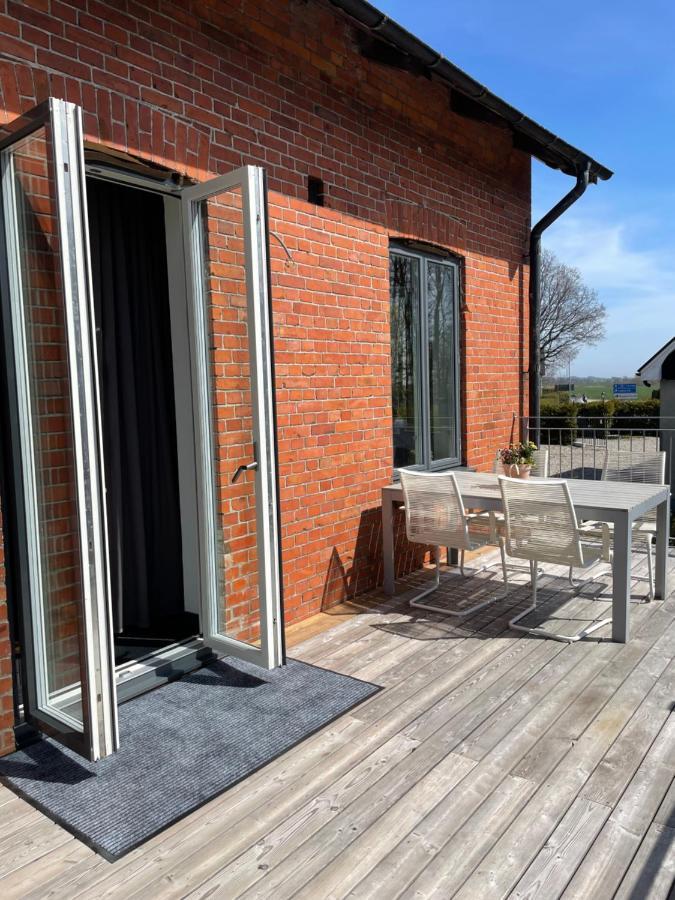 Laegenhet Soeder Om Landsvaegen A Apartment Skivarp Exterior photo